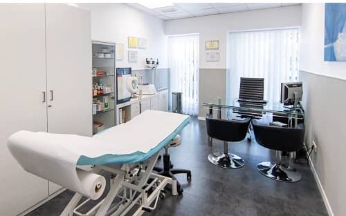 corporacion capilar dermatologica clinica capilar -1